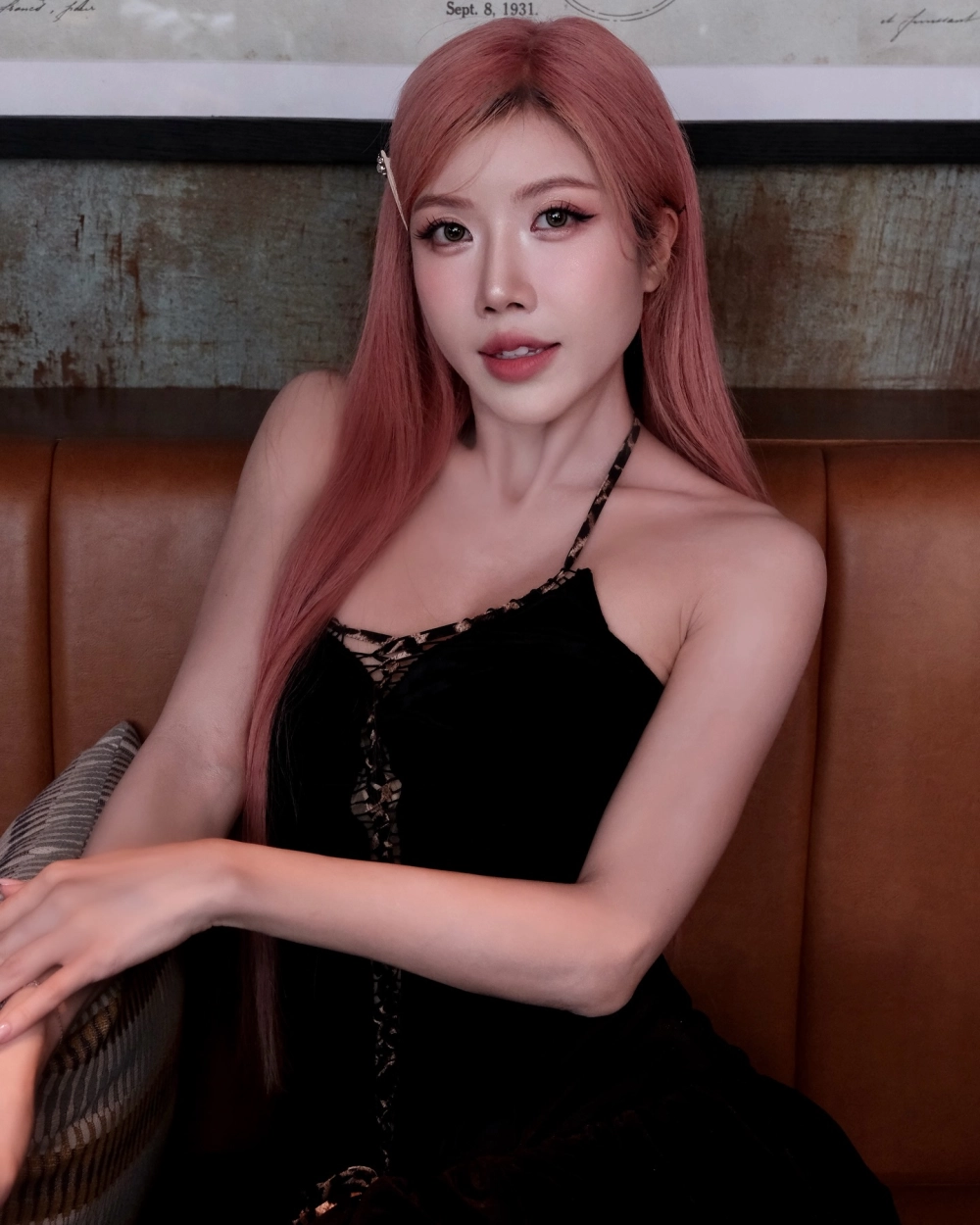 Gái xinh live stream và nhan sắc xinh đẹp qua màn ảnh