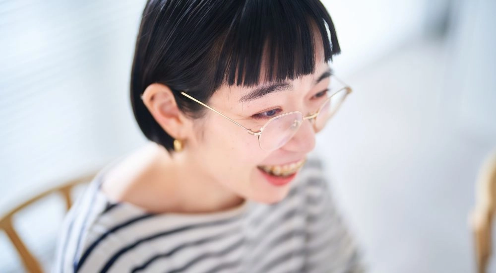 Gái đẹp tóc ngắn với phong cách cá tính và năng động