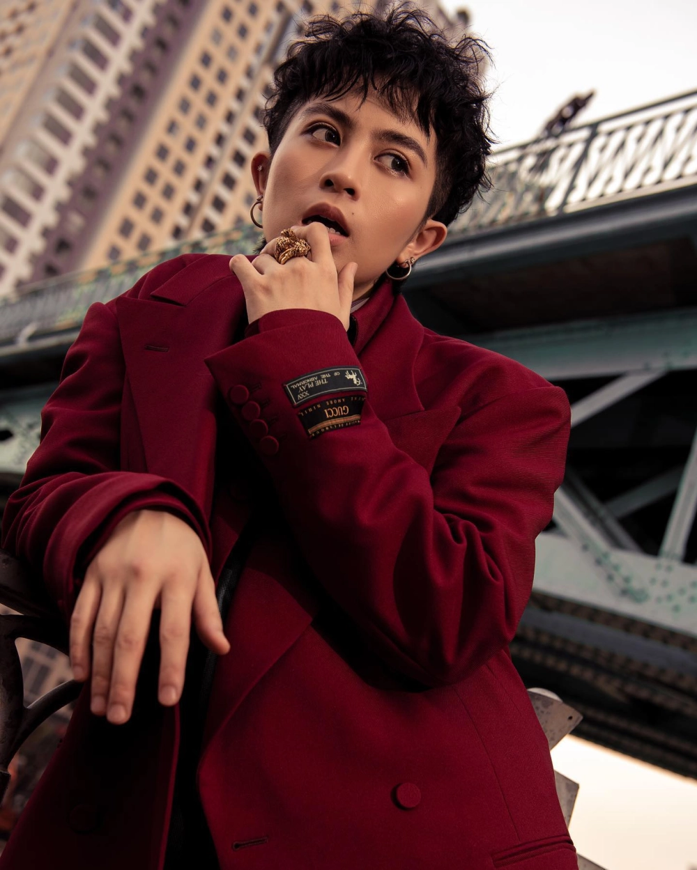 Tiểu sử Gil Lê và con đường sự nghiệp đa năng, bền bỉ