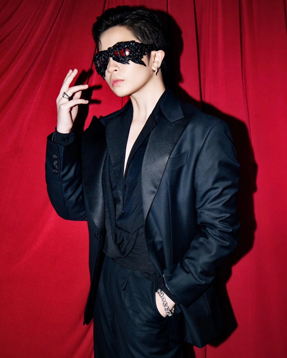 Chiều cao Gil Lê 1m70 và lợi thế vóc dáng của một người mẫu