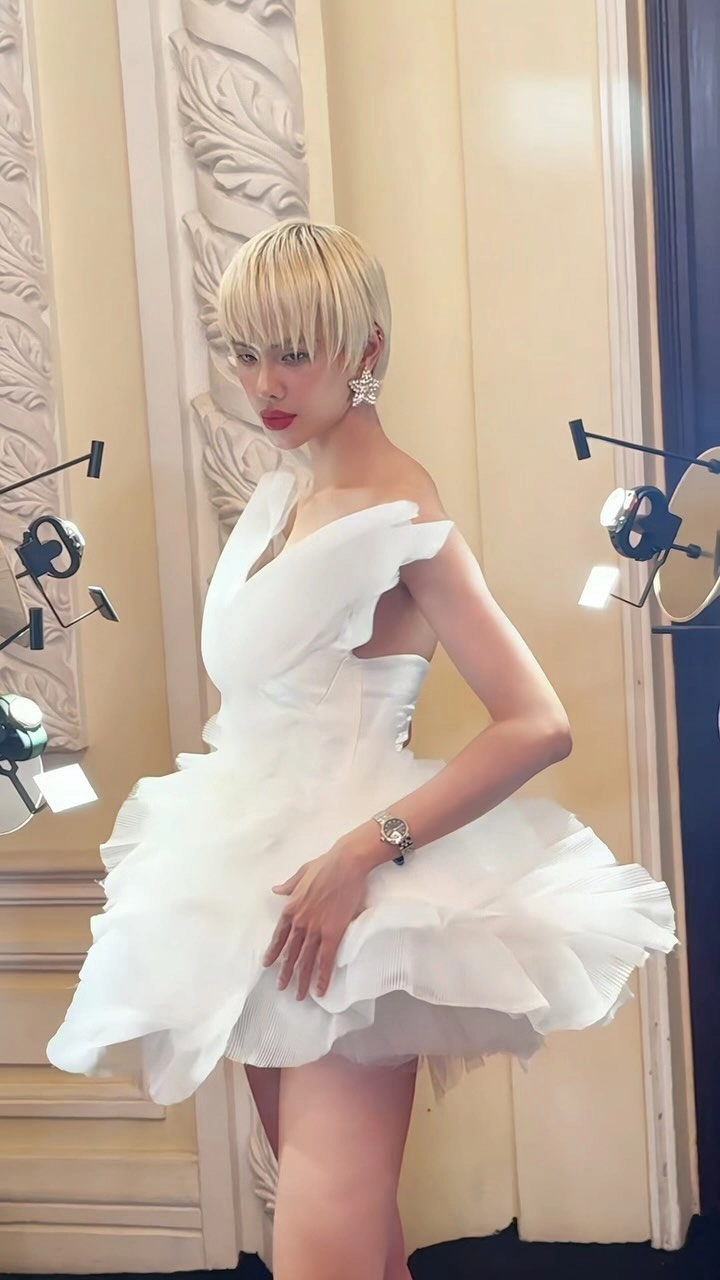 Hà Linh karaoke và những tìm kiếm nhầm lẫn về ca sĩ Hà Kino