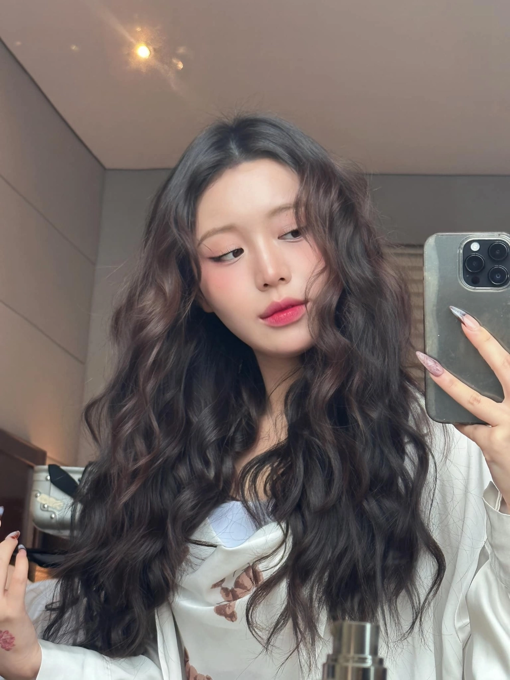 Han Sara sinh năm bao nhiêu cô sinh năm 2000 tại Hàn Quốc