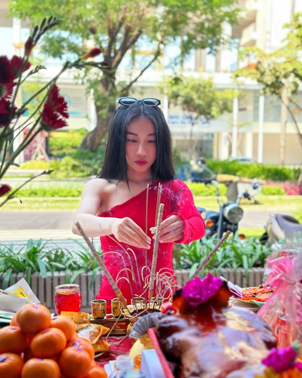 Thu cuối Mr T x Yanbi x Hằng Bingboong bản hit bất hủ của V-pop