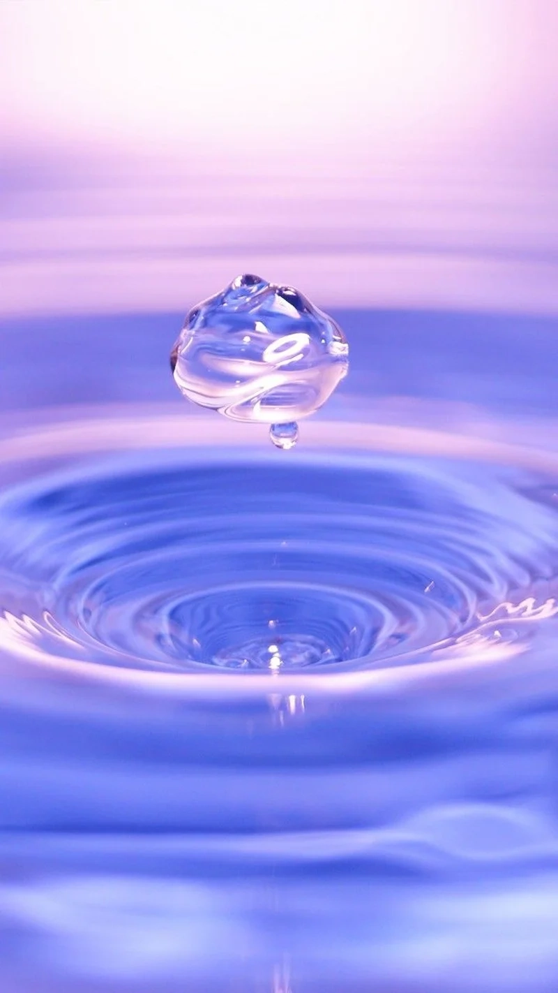 Đổi mới desktop bằng hình nền giọt nước cho máy tính