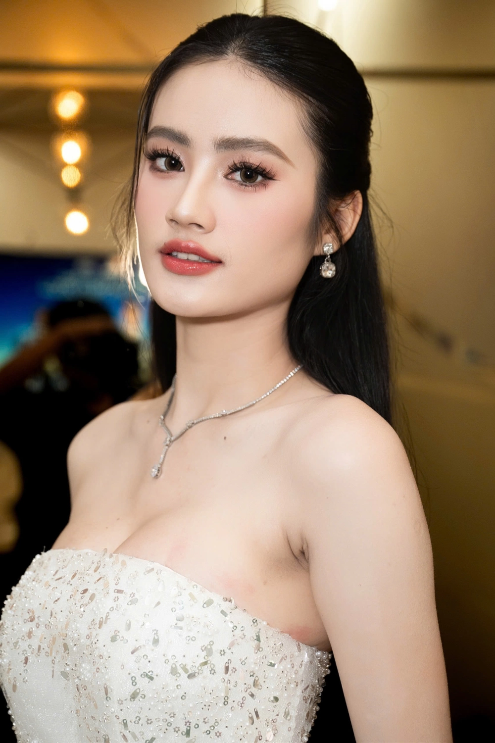 Hoa hậu Kim Thoa Bolero giọng ca vàng của dòng nhạc trữ tình