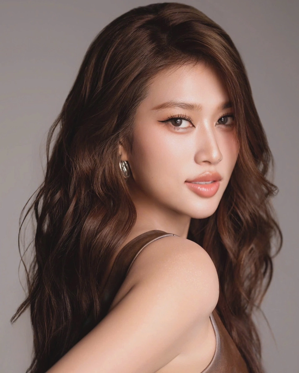 Hoa hậu Thiên Ân và vẻ đẹp trí tuệ cùng khả năng ứng xử thông minh