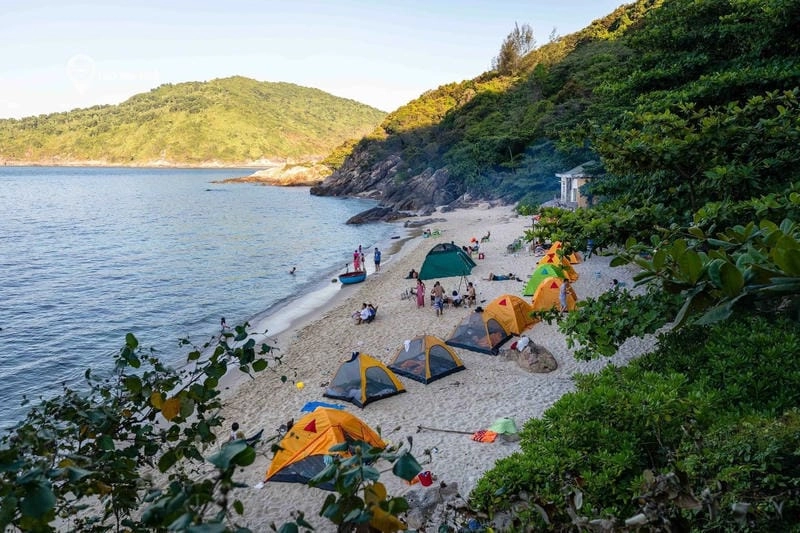 Ngắm hoàng hôn Hòn Chảo