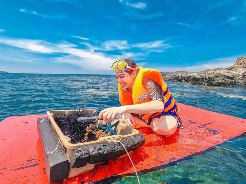 Hướng dẫn khám phá Hòn Chùa