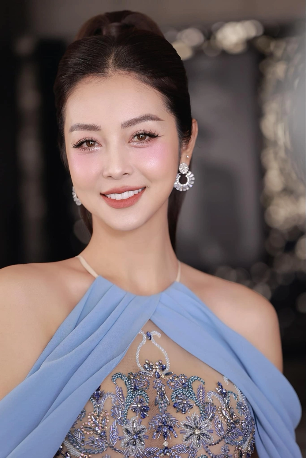 Jennifer Phạm Quang Dũng nhìn lại chuyện tình đẹp một thời của showbiz Việt