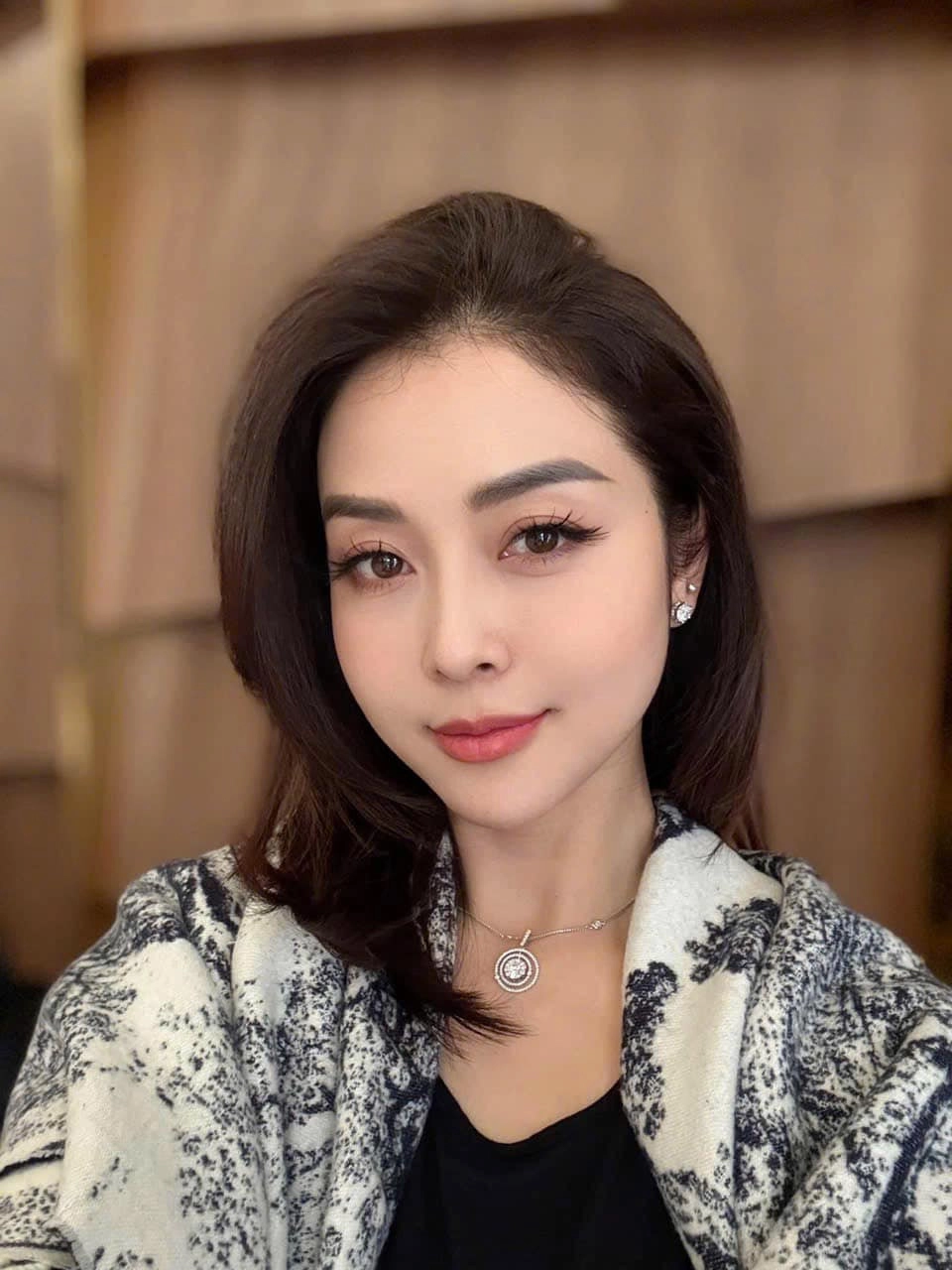 Chồng mới của Jennifer Phạm và cuộc sống hôn nhân hạnh phúc bên doanh nhân Đức Hải