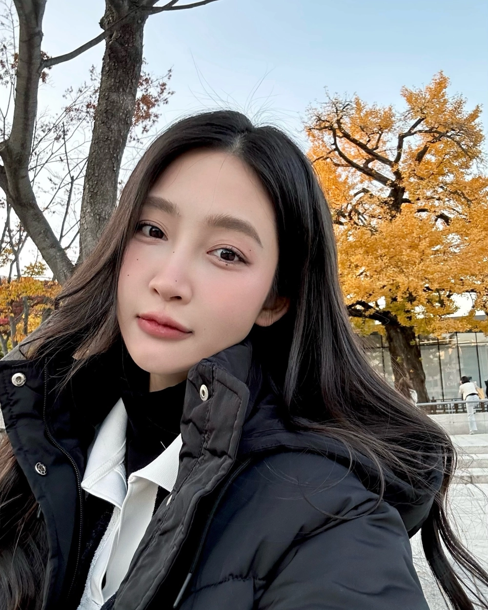 Juky San bao nhiêu tuổi và vẻ ngoài trẻ trung, đáng yêu