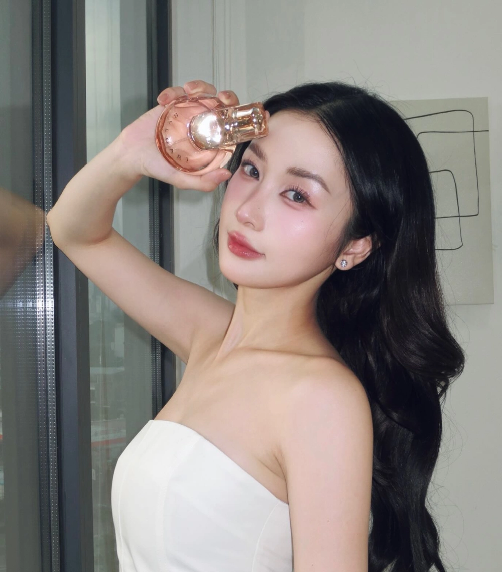 Jun Vũ cao bao nhiêu cô sở hữu chiều cao 1m60