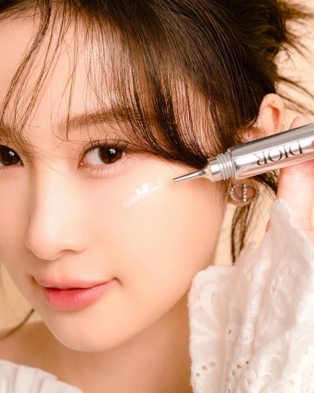 Jun Vũ tw và những hoạt động trên các nền tảng mạng xã hội