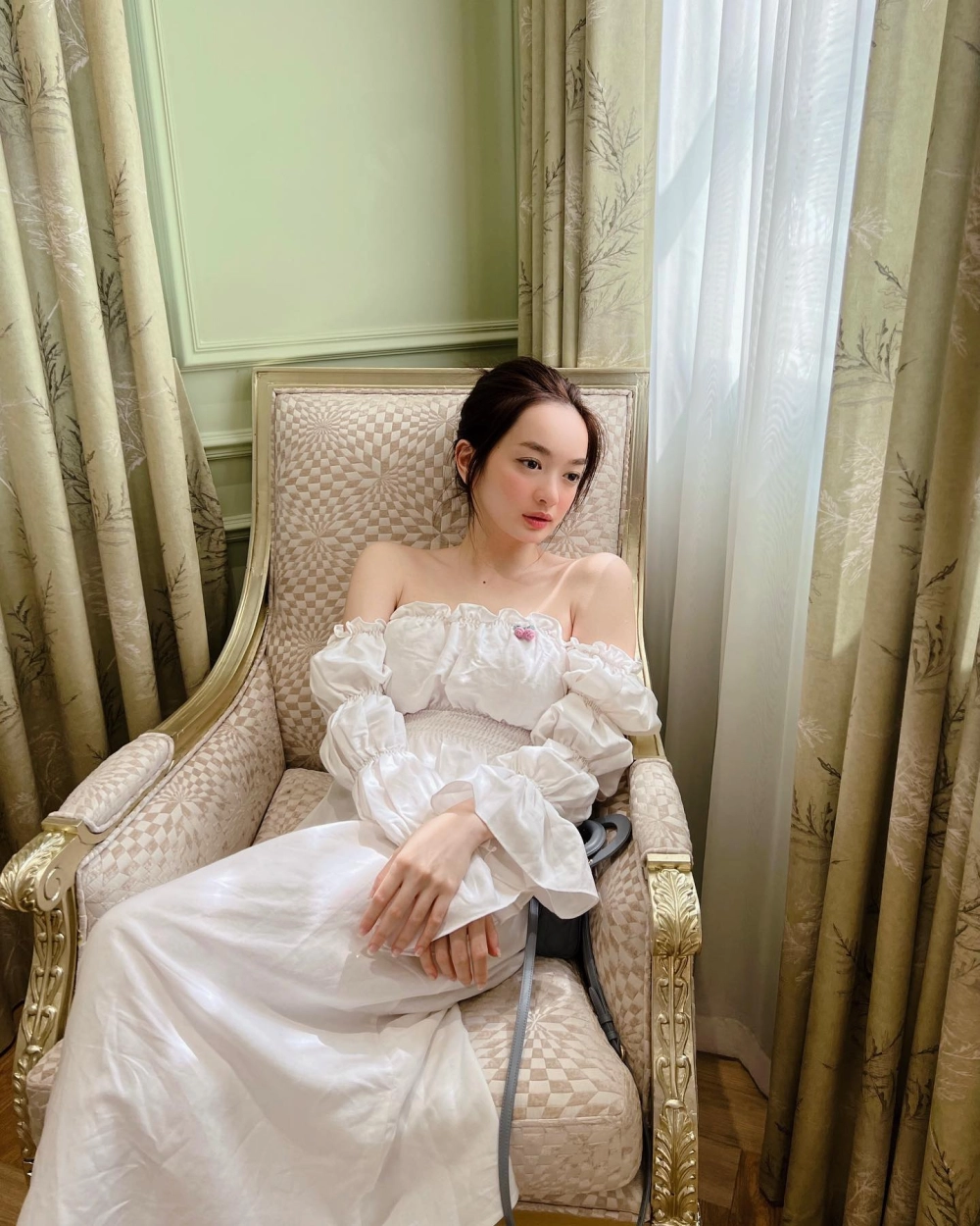 Yêu nhầm bạn thân Kaity Nguyễn và vai diễn ấn tượng trong Gái già lắm chiêu