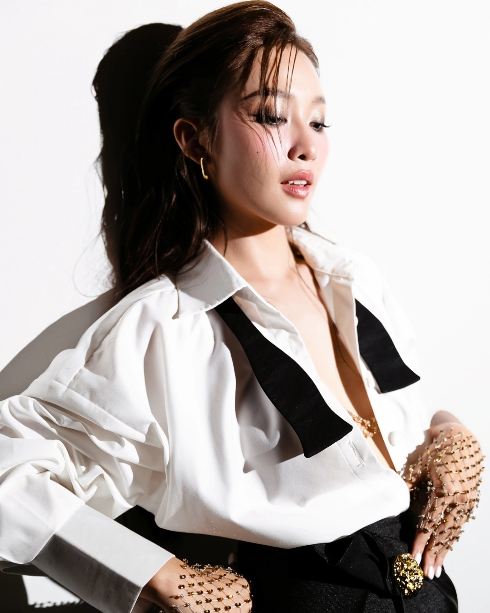 Khả Ngân chiều cao cân nặng và vóc dáng thon gọn đáng ngưỡng mộ