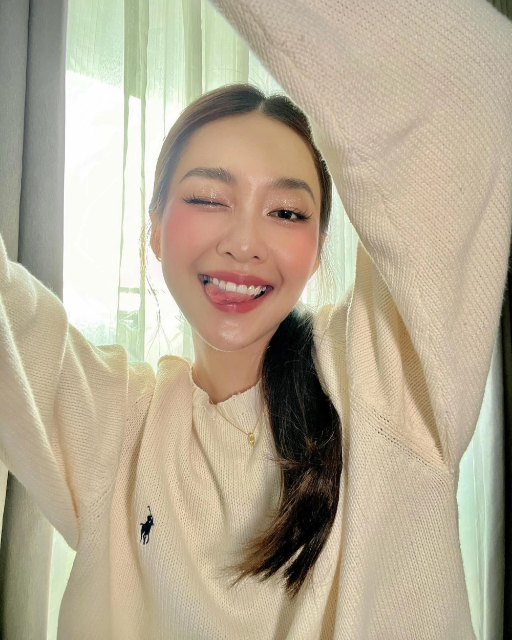 Khả Ngân Gia đình mình vui bất thình lình và vai Trâm Anh được yêu mến