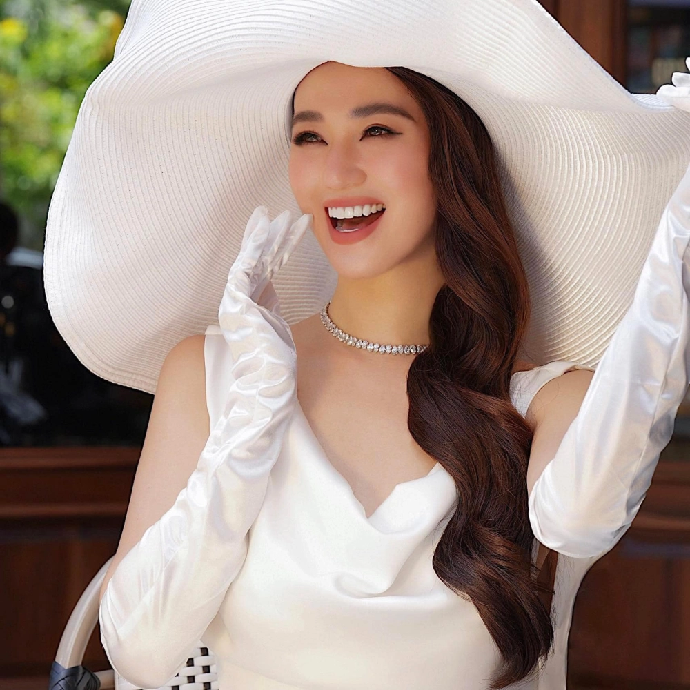 Hoa hậu Khánh My và những nhầm lẫn về danh hiệu của nữ người mẫu