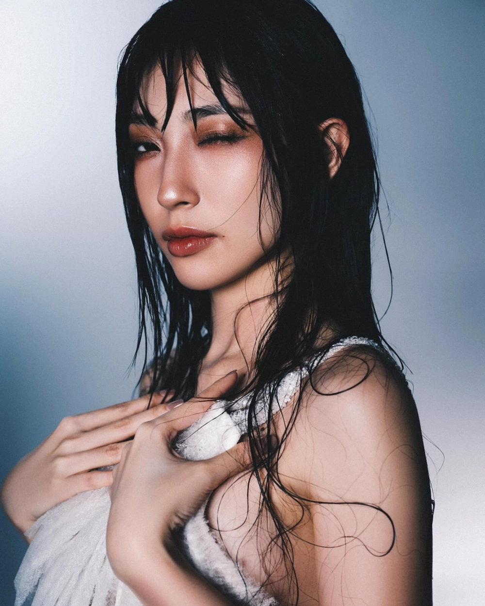 Xe buýt 2 tầng Khổng Tú Quỳnh ca khúc gắn liền với lứa tuổi học trò