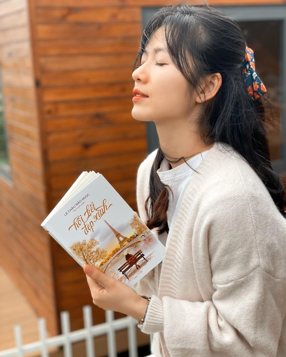 Ca sĩ Nguyễn Kiều Oanh và những tìm kiếm liên quan đến danh hài Kiều Oanh