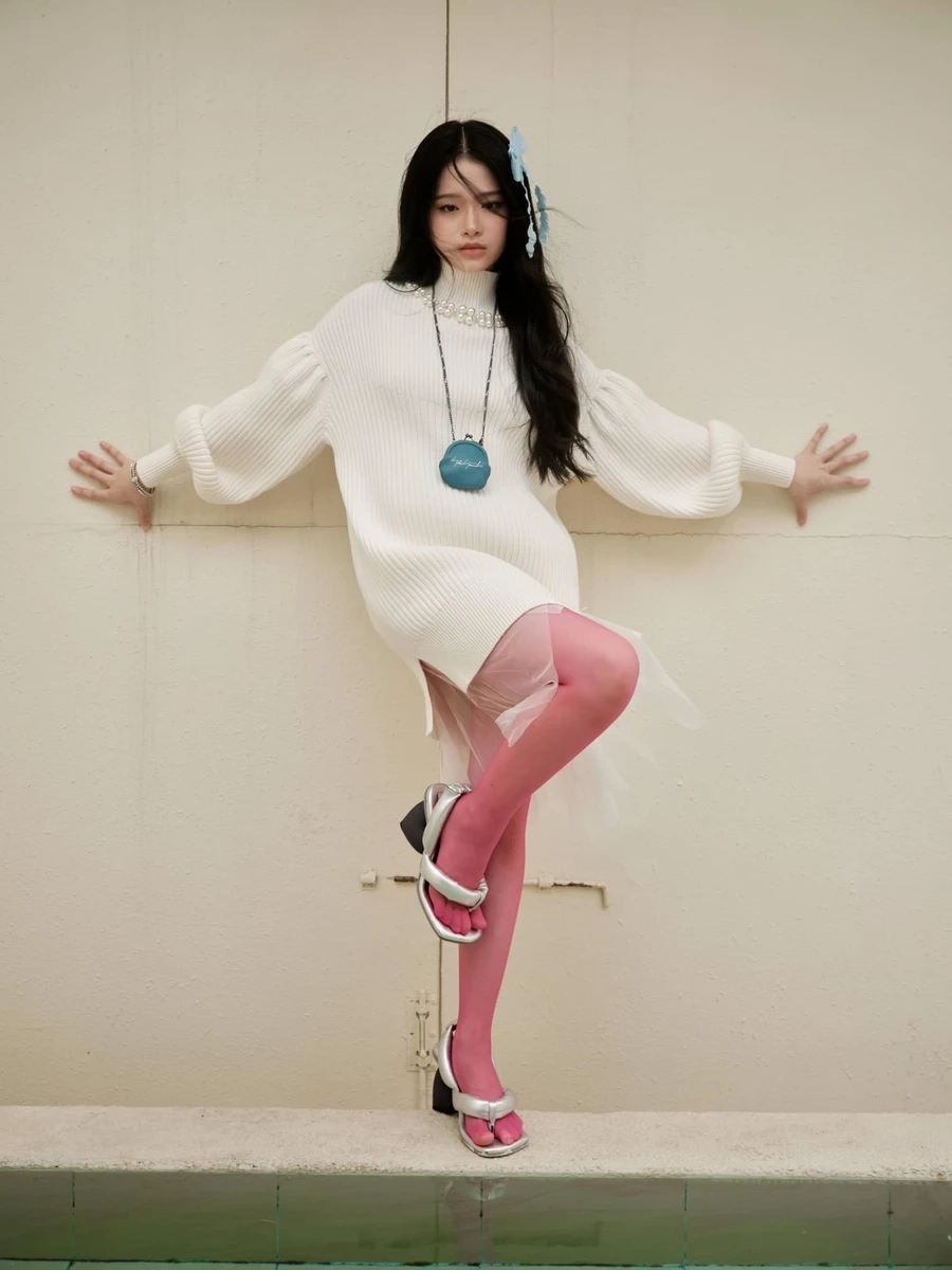 Lời bài hát Linh Ka Ghosting và những ca từ đầy tâm trạng