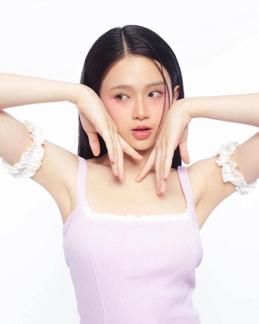 Linh Ka ngày xưa và hình ảnh thời hot teen gây nhiều tranh cãi