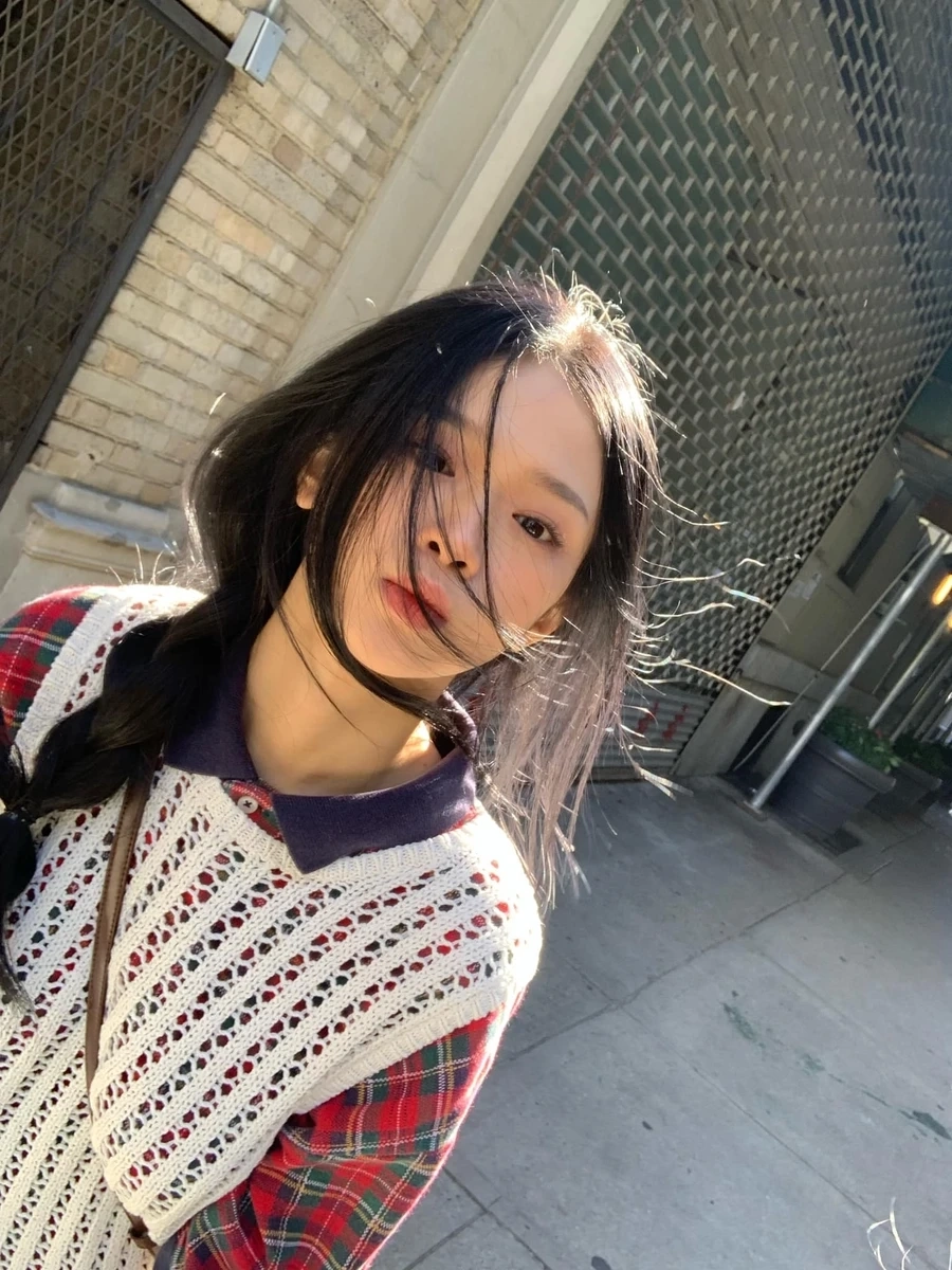 Linh Ka áo yếm và bộ ảnh từng gây tranh cãi dữ dội