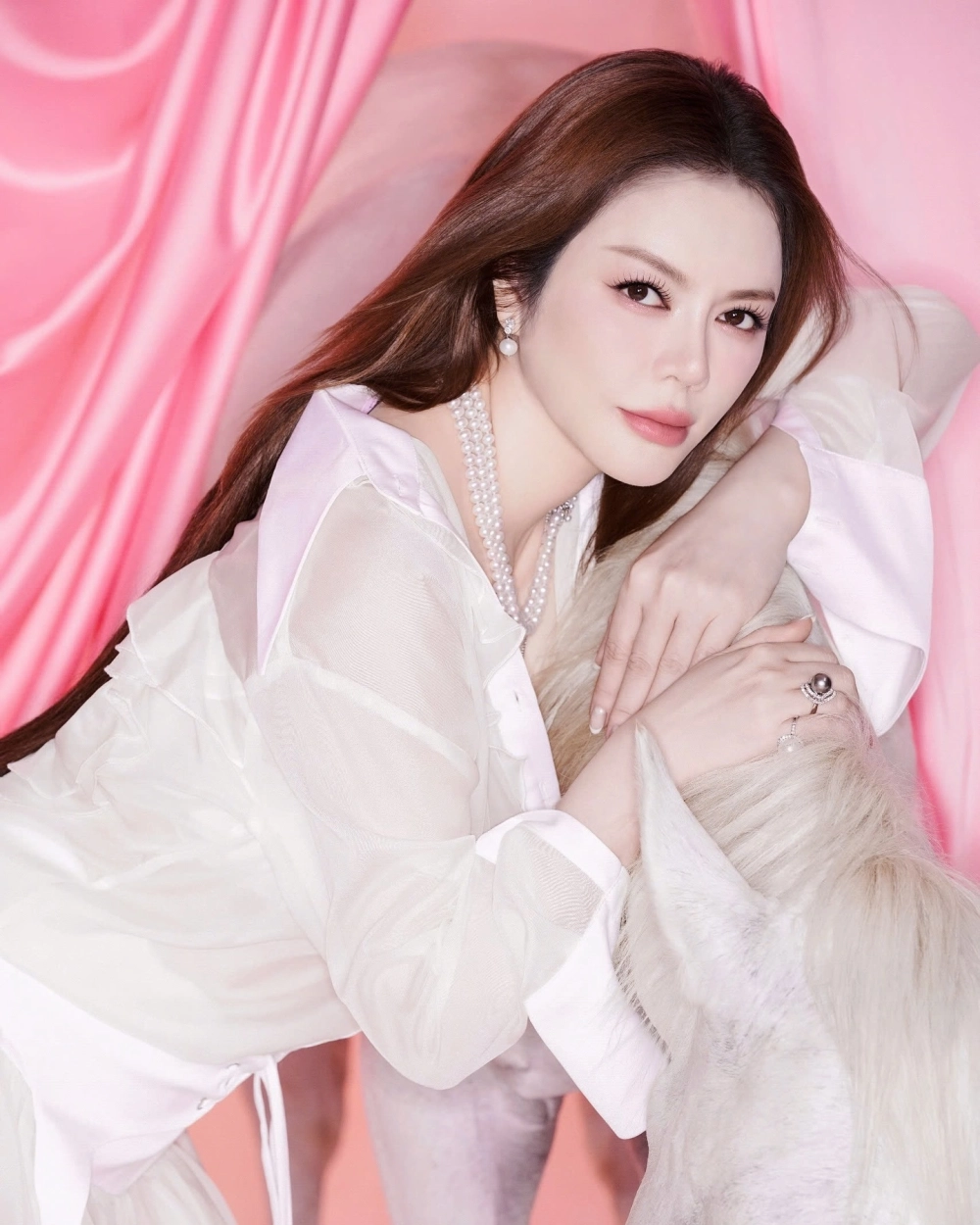 Diễn viên Lý Nhã Kỳ và những vai diễn ấn tượng trên màn ảnh