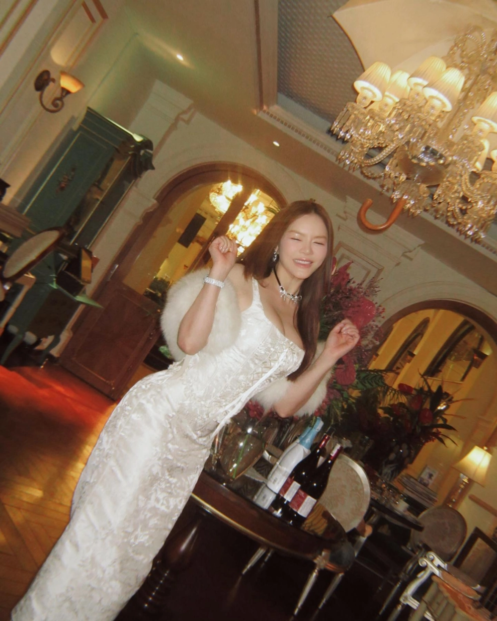 Tài sản của Lý Nhã Kỳ và bộ sưu tập kim cương, hàng hiệu khổng lồ