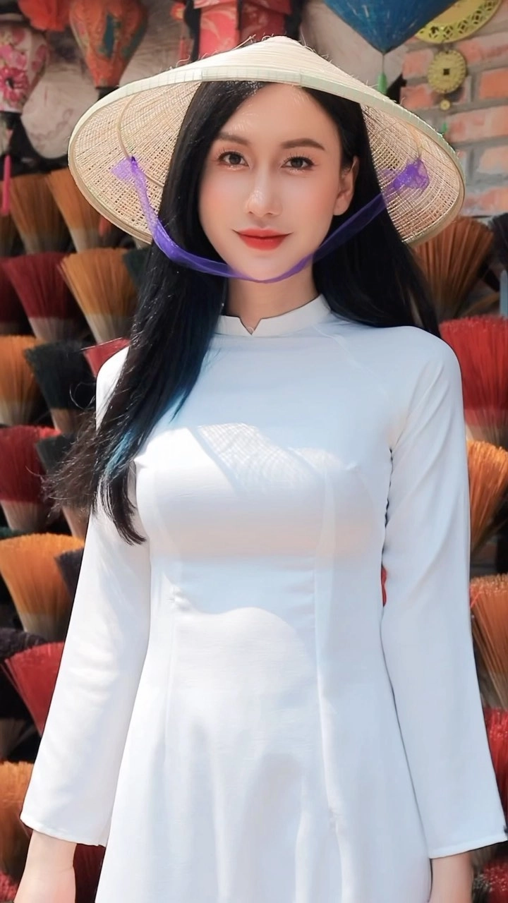 Cho tôi xin một vé đi tuổi thơ Lynk Lee và giai điệu trong trẻo, thân quen