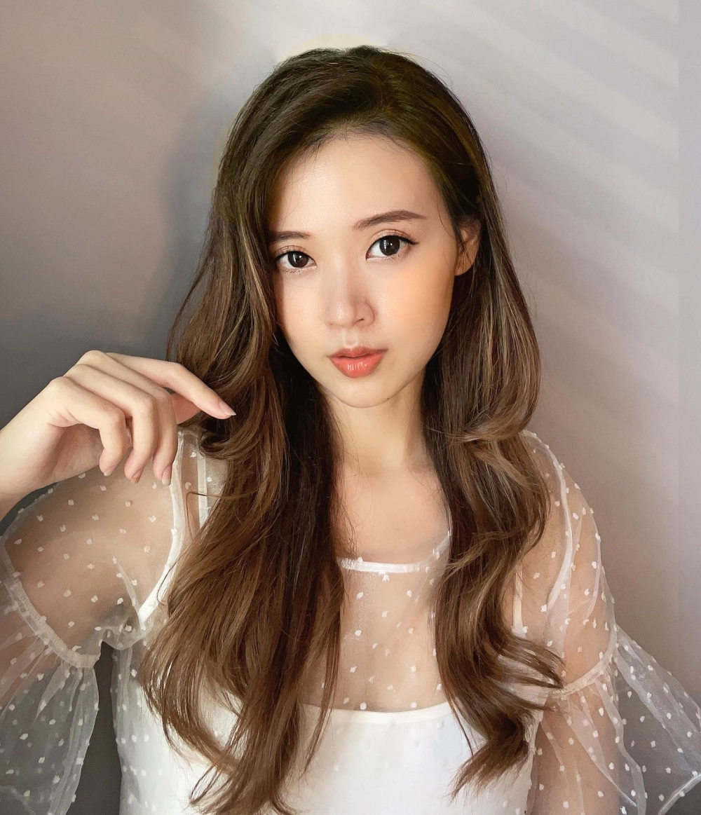 Gái xinh miền Tây nhẹ nhàng và duyên dáng tự nhiên