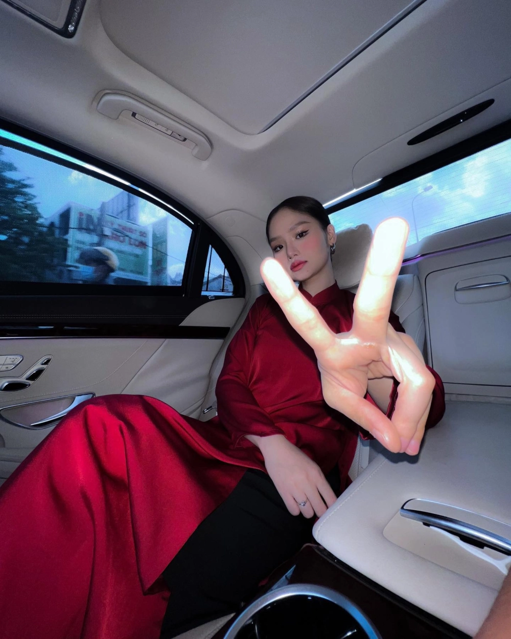 Yêu anh Miu Lê ca khúc ballad ngọt ngào làm nên tên tuổi