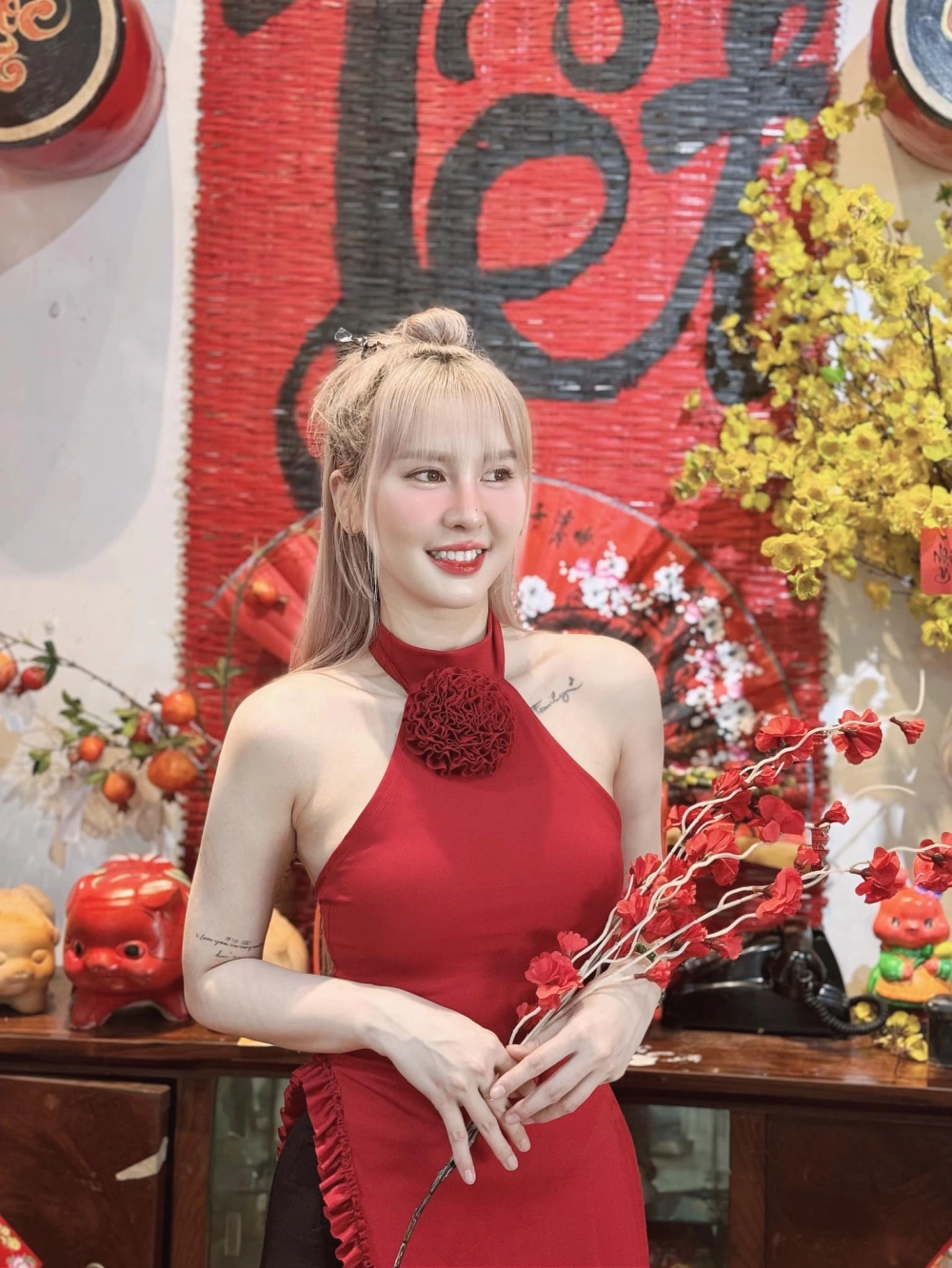 Ngân Sát Thủ wiki tổng hợp thông tin chi tiết về nữ streamer