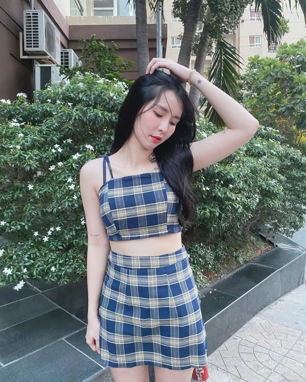 Ngân Sát Thủ cao bao nhiêu và vóc dáng nhỏ nhắn, cân đối