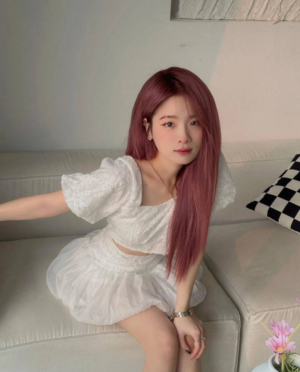 Ngọc Kem Tên Thật Là Gì tên thật của cô là Trần Nguyễn Ngọc Trang