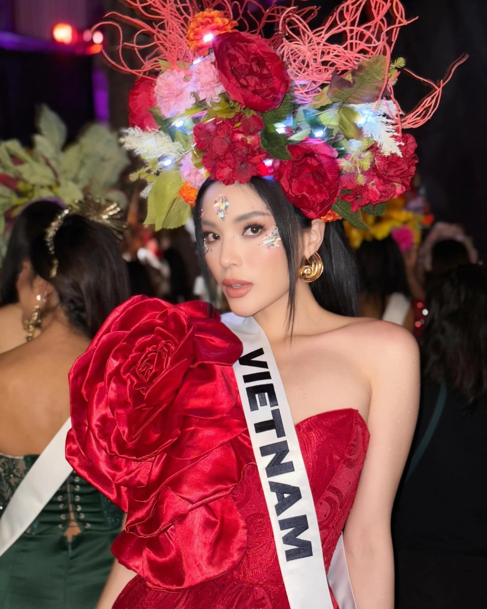 Cô gái xinh nhất thế giới hot nhất trên mạng nổi bật và gây chú ý