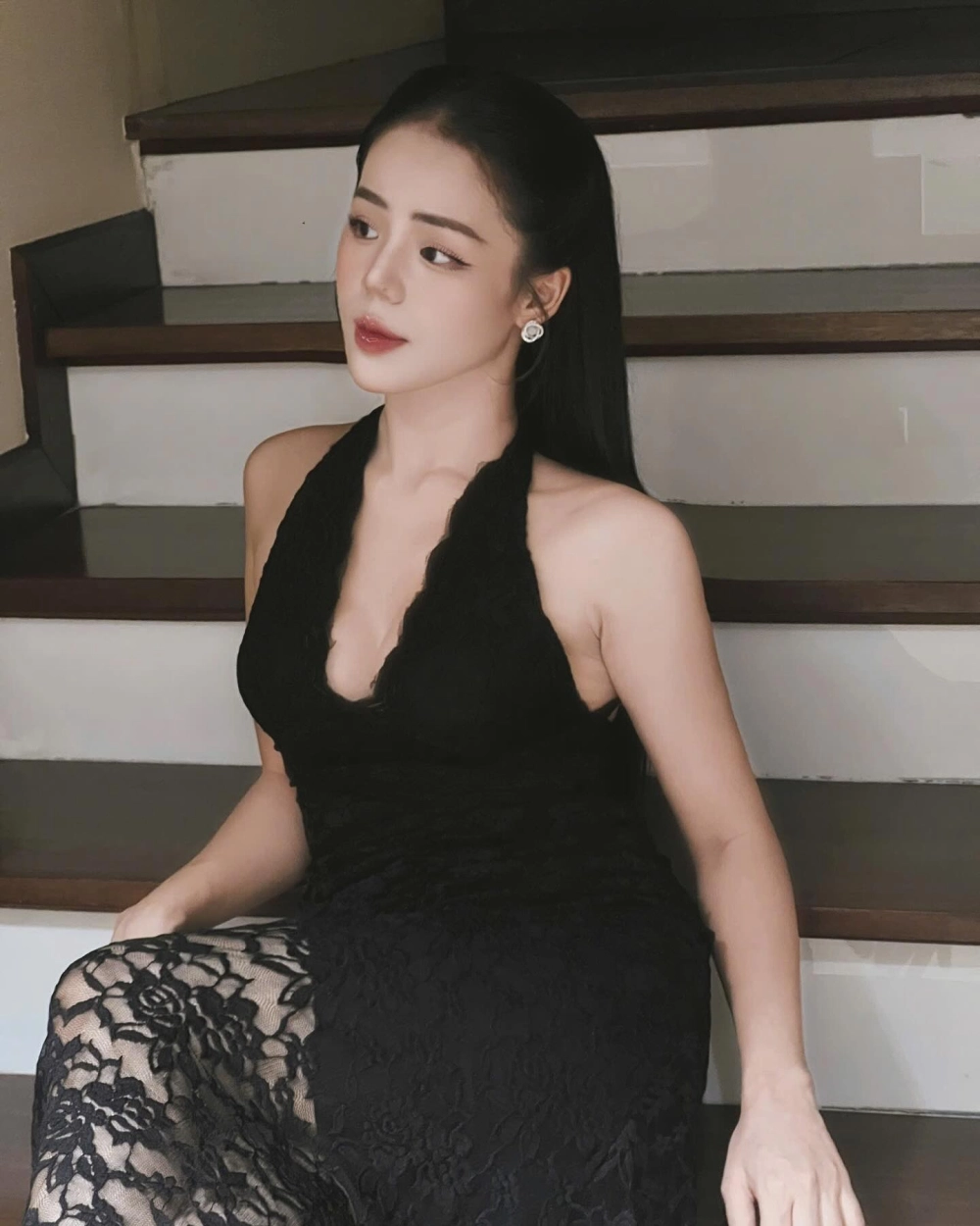 Ca sĩ Nguyễn Hương Ly và những bản hit cover lẫn ca khúc của riêng mình