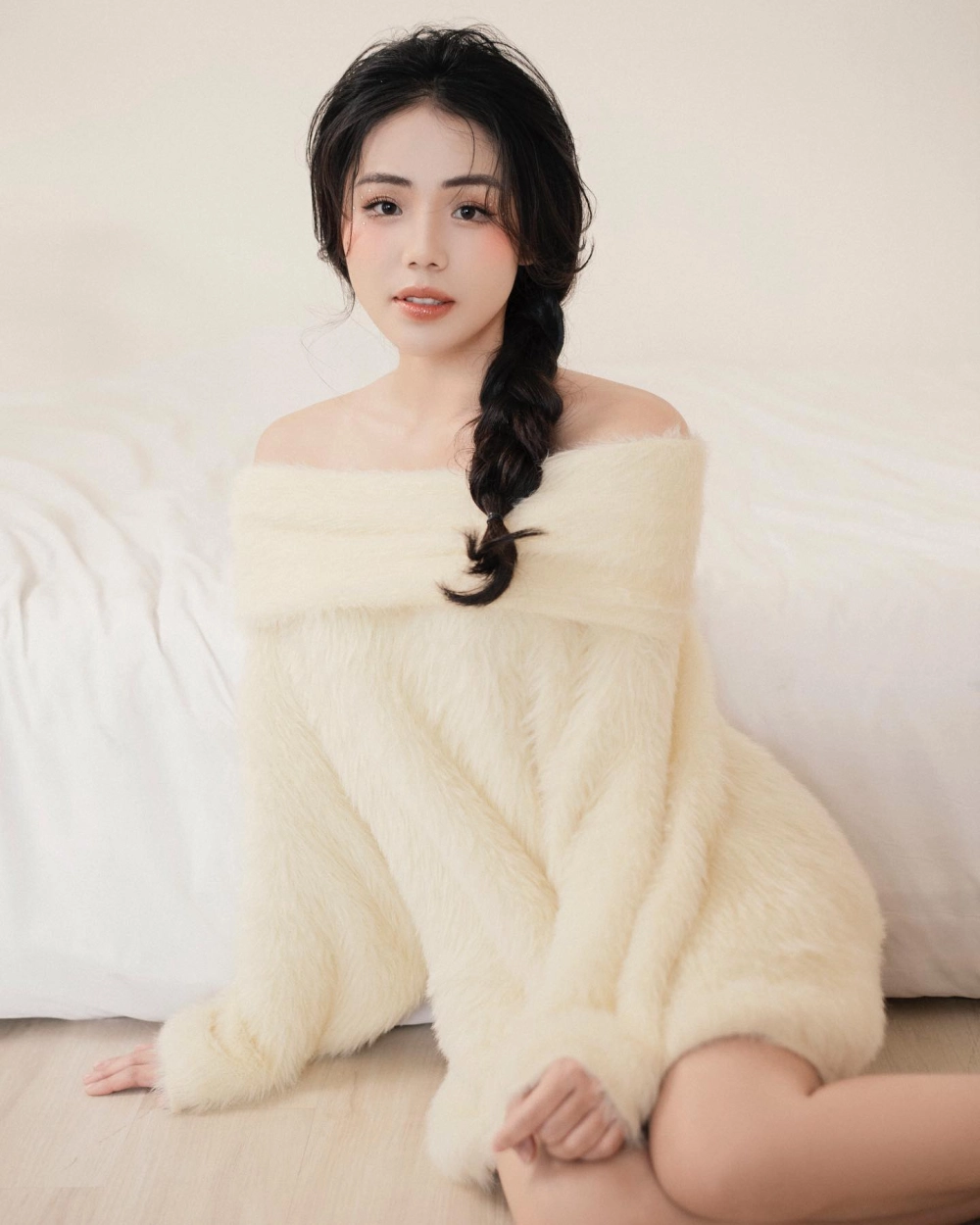 Nguyễn Hương Ly official các kênh chính thức trên Youtube và mạng xã hội