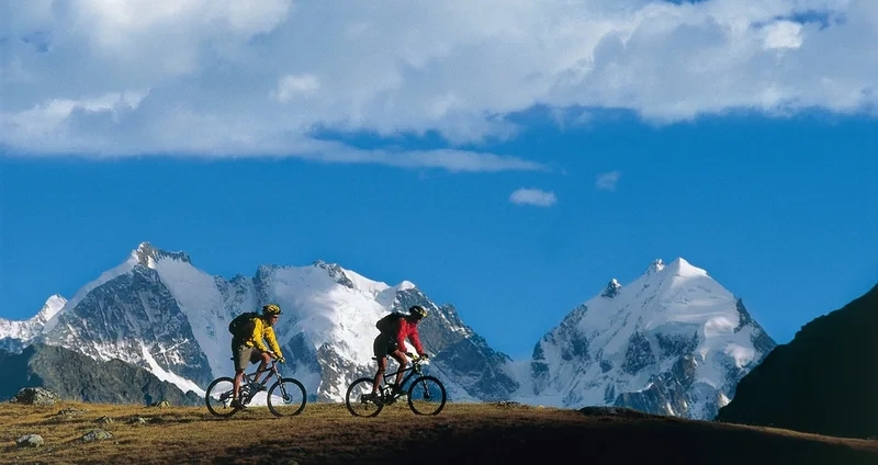 Bạn đã biết dãy núi Alps ở đâu chưa