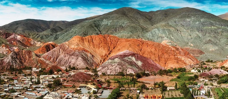 Độ cao đáng kinh ngạc của dãy núi andes cao