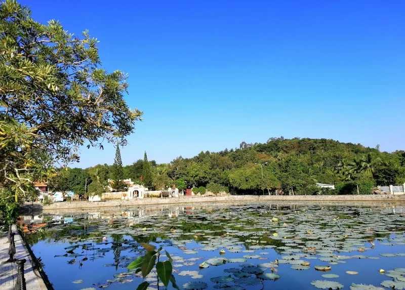 Hành trình chinh phục thử thách leo núi Bình San