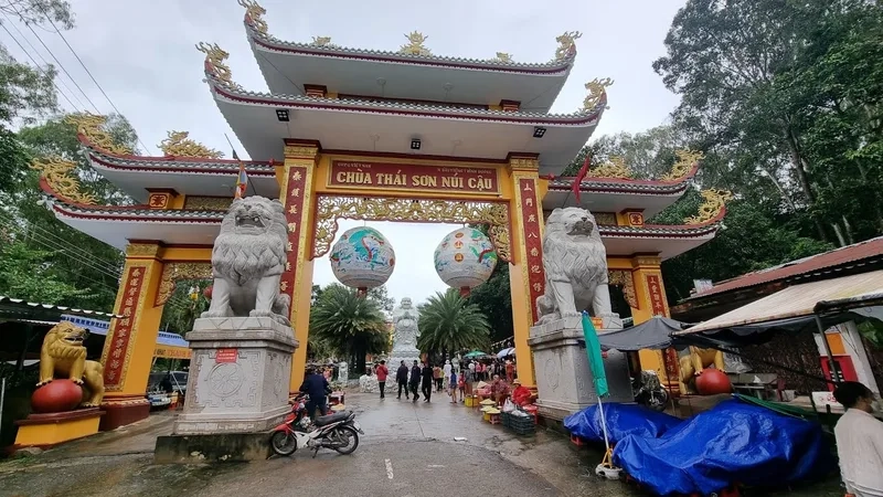 Điểm đến linh thiêng chùa núi Cậu Tây Ninh