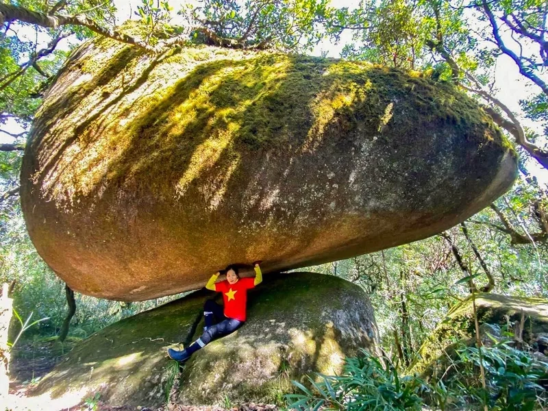 Hòa mình vào phong cảnh Chư Yang Sin say đắm lòng người