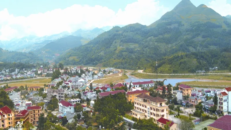 Giới thiệu đôi nét về núi Cô Tiên 