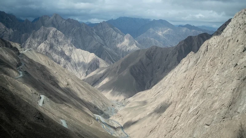 Câu chuyện kỳ thú về dãy núi côn luân