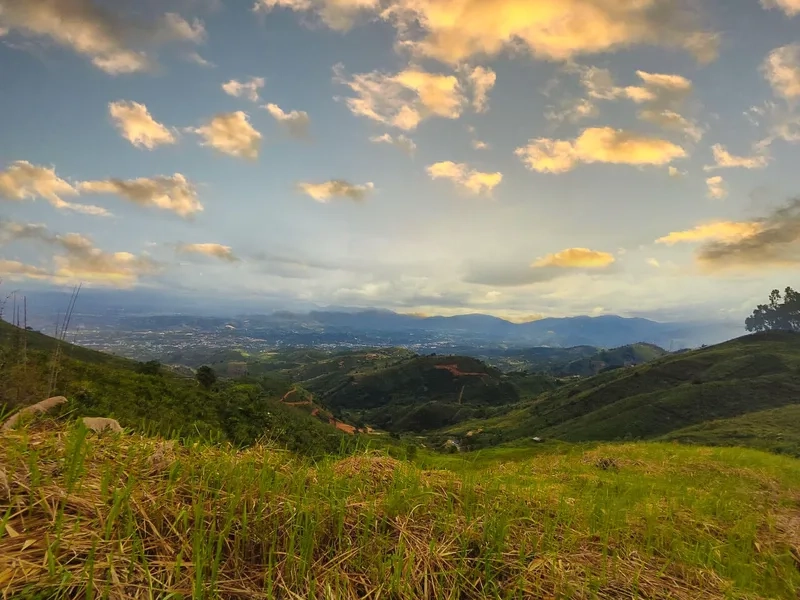 Trọn vẹn trải nghiệm tại khu du lịch núi Đại Bình cùng gia đình và bạn bè