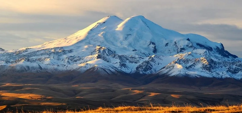 Trải nghiệm cảm giác leo núi Elbrus đầy thử thách