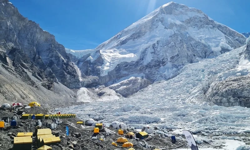 Học về núi Everest thế giới danh tiếng và lịch sử