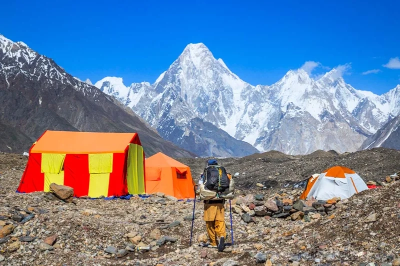 Khám phá đỉnh núi K2 hùng vĩ và đầy thách thức