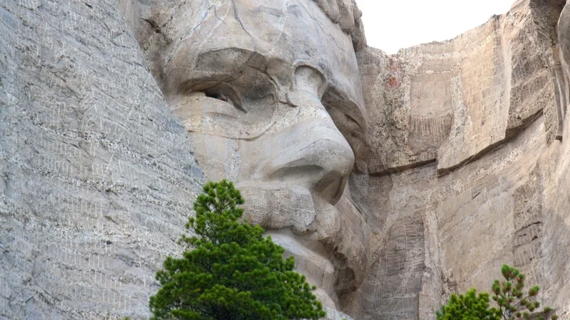 Tìm hiểu dãy núi rushmore nằm ở thành phố nào nước mỹ