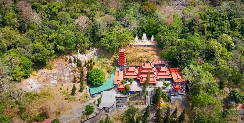 Điểm sống ảo siêu hot chính là check in núi Tà Cú